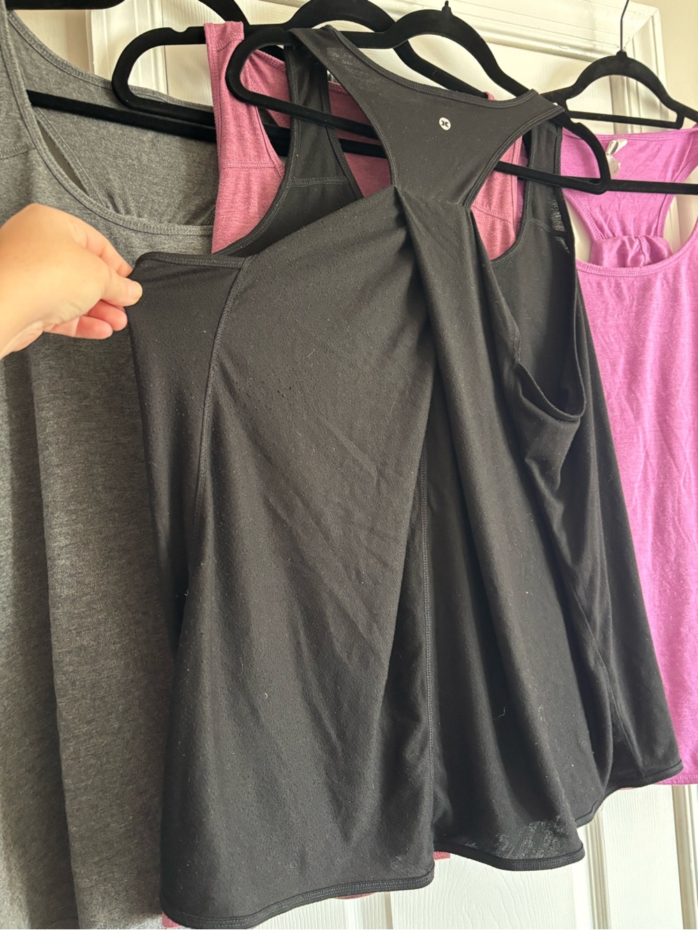 Bundle: 4 Plus-Size Reebok Racerback Workout Tops size 2x - Picture 4 of 7